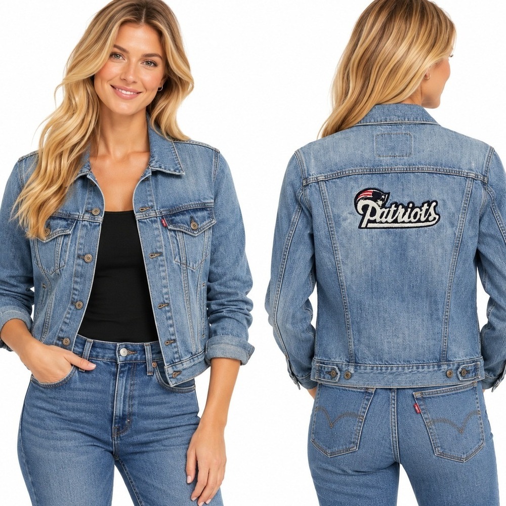 Levi's Denim Jacket Women Size M Blue Patriots NFL Trucker